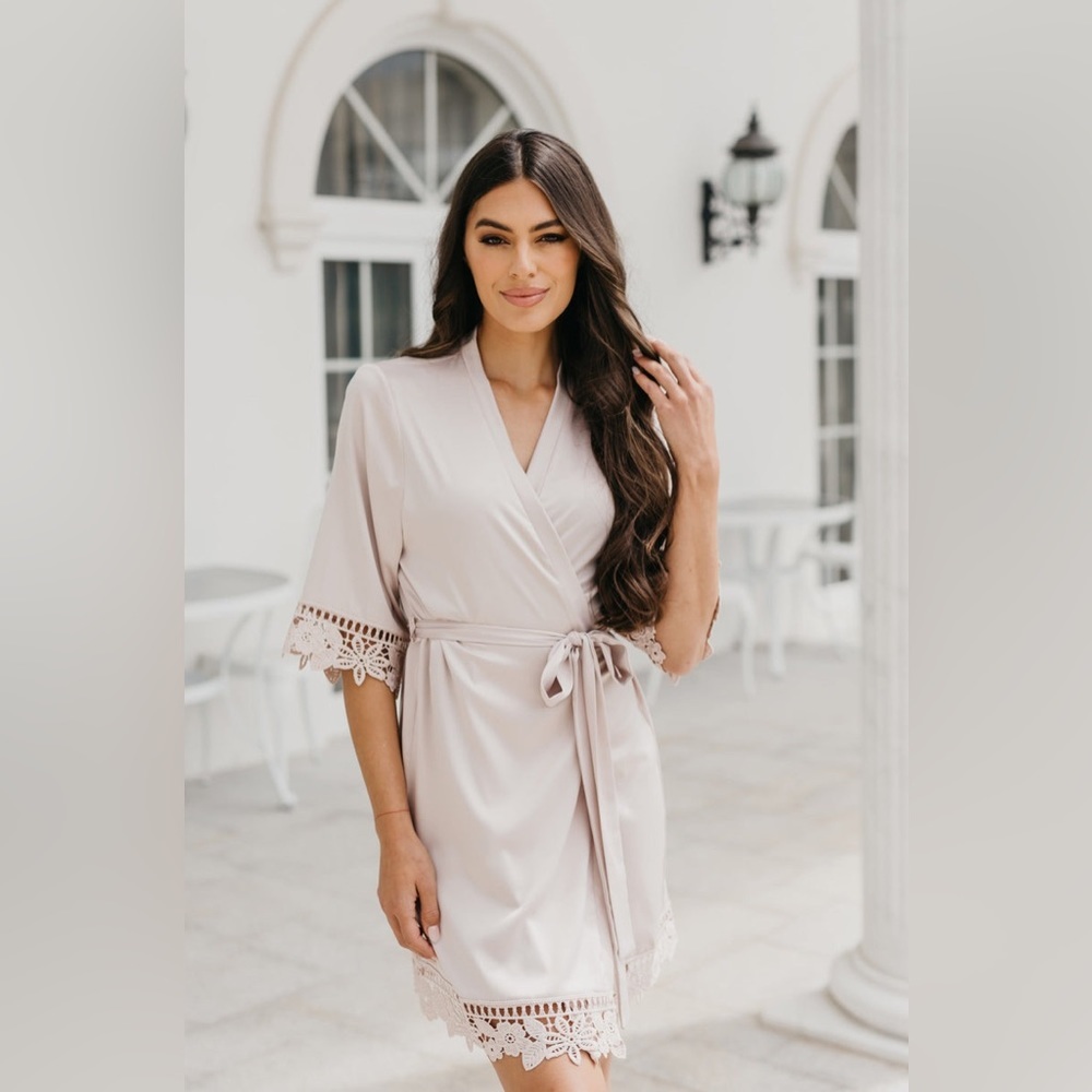 Lerose Stories Lauren Satin Lace Trim Detail Bridal Robe
